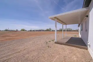 151 Glorieta Street Patio