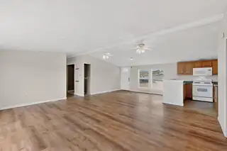 217 Hondo Road SW Kitchen