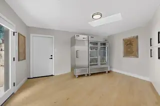 12509 Eagle Rock Avenue NE Home Office