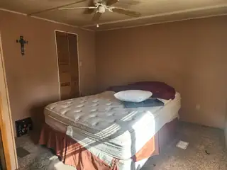 5905 Anaheim Avenue NE Bedroom