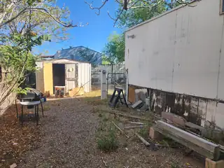 5905 Anaheim Avenue NE Backyard