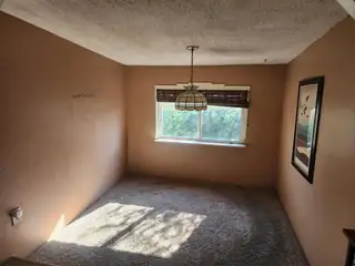 5905 Anaheim Avenue NE Living Room