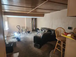 5905 Anaheim Avenue NE Living Room