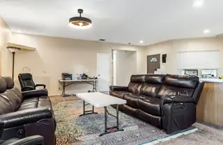 1221 Paisano Street NE 