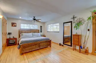 3406 Inman Court NE Bedroom