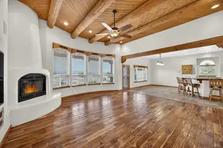 2500 Abrazo Road NE Living Room