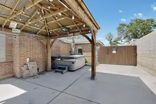 2026 Vermont Street NE Patio