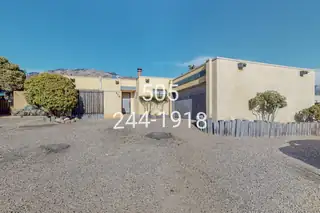 876 Tramway Lane Court NE, Albuquerque