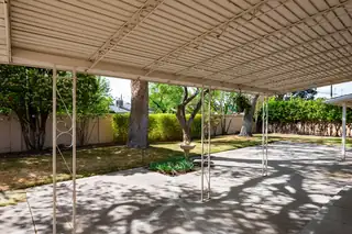 3225 Georgia Street NE Patio