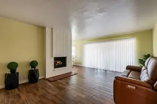 3225 Georgia Street NE 