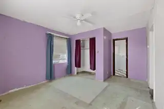 105 Barcelona Circle SW Bedroom