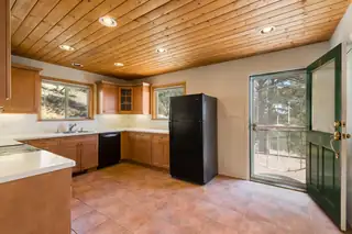9 Bonita Vista Trail Kitchen