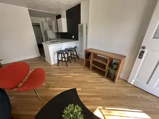 813 Marquette Avenue NW 