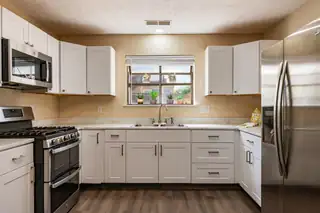 5417 Chapel Drive NW Kitchen