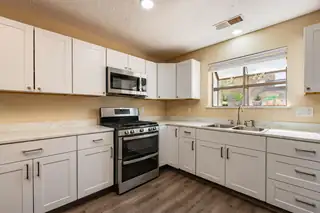 5417 Chapel Drive NW Kitchen