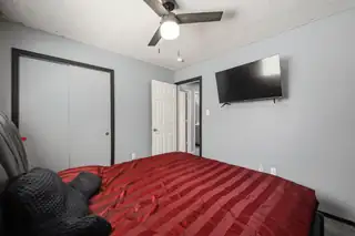 3545 Elder Meadows Drive NE Bedroom