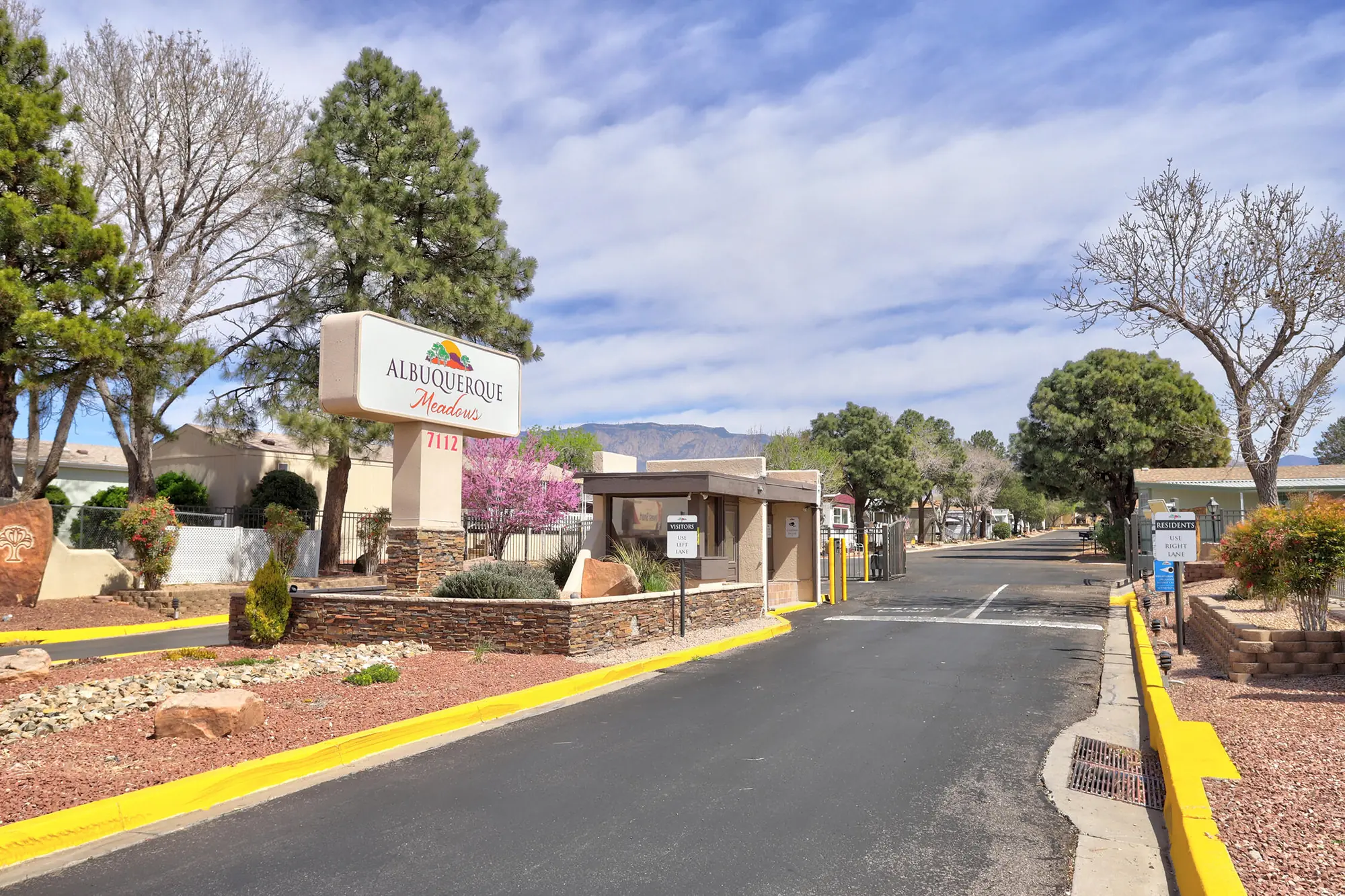 7112 Pan American NE 187