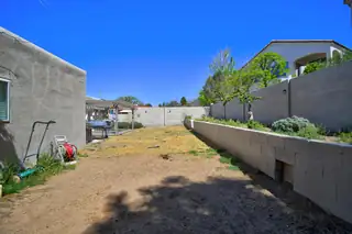 4820 Yucatan Drive NE Backyard