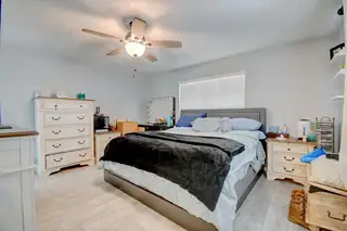 4820 Yucatan Drive NE Bedroom