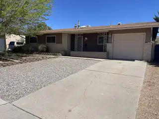 704 Tomasita Street NE, Albuquerque