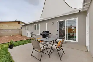 10521 San Jacinto Avenue NE Patio