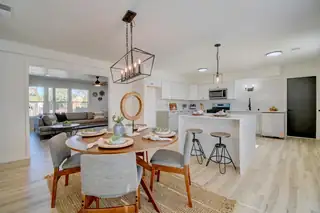 514 Villa Verde Drive SE Dining Room