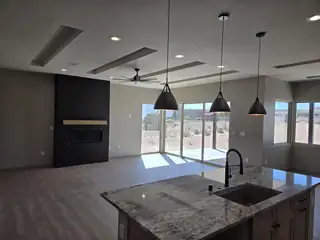 6704 Vatapa Road NE Kitchen