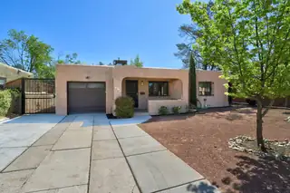 312 Laguayra Drive NE, Albuquerque