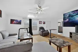 82 Jesse James Road Living Room