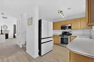 8632 Alta Loma Lane NE Kitchen