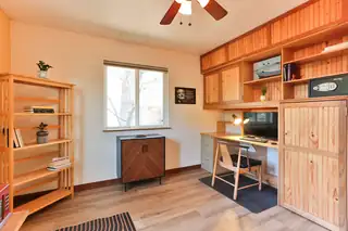 2915 Leopoldo Road NW Home Office