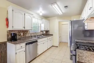 6700 Tierra Vista Avenue NW Kitchen