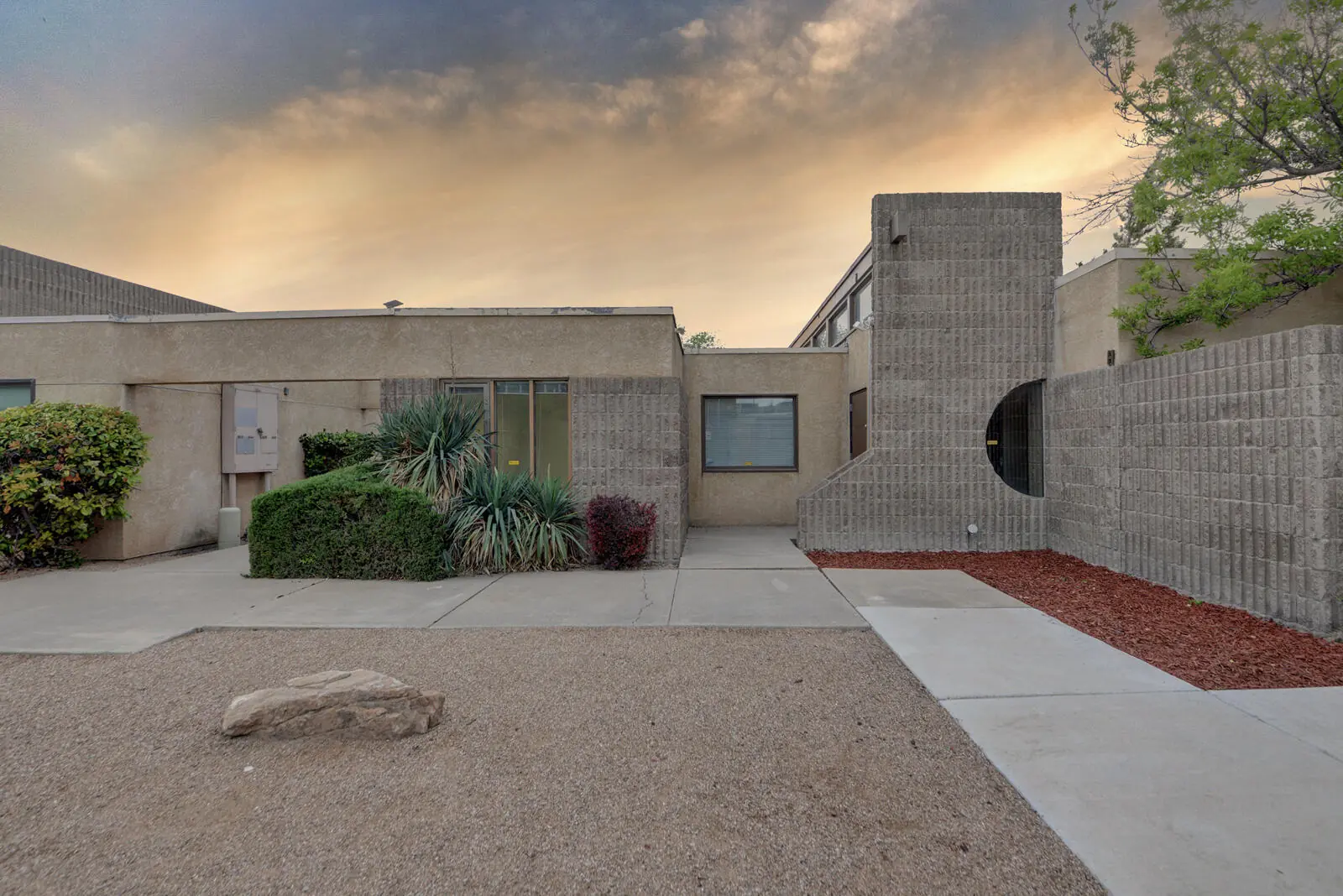 3500 Comanche Road NE H