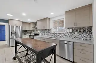 6311 Alta Monte Avenue NE Kitchen