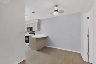 4801 Irving Boulevard NW UNIT 3603 Kitchen