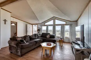 2 Windswept Road Living Room