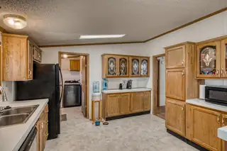 2 Windswept Road Kitchen