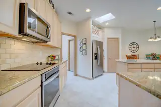 12816 Sandia Ridge Place NE Kitchen