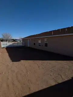 323 Sunrise Bluffs Drive Backyard