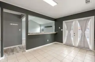 1358 Golden Eye Loop NE Living Room