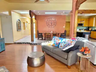 7722 Cedar Canyon Court NE Living Room