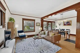 201 14th Street NW Living Room