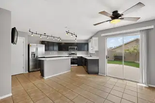 12420 Tularosa Trail NE Kitchen