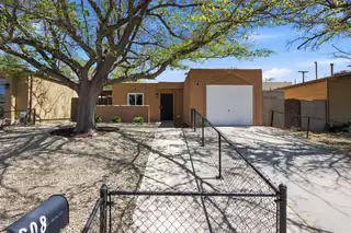 608 Mountain View Avenue NE, Albuquerque