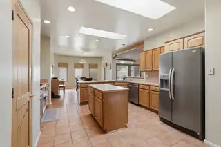 3908 Bay Hill Loop SE Kitchen