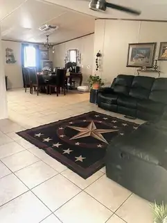 9301 Volcano Road NW TRLR 186 Living Room