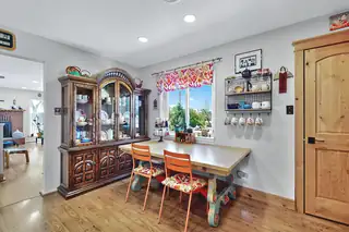 5 Hobbs Road Dining Room