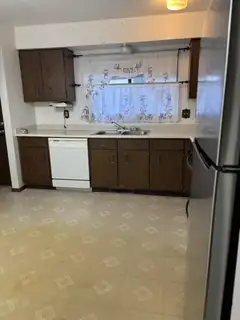 3600 Eubank Boulevard NE 2C Kitchen