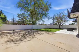 200 Sharon Drive NE Backyard