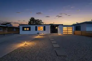4913 Palo Duro Avenue NE, Albuquerque